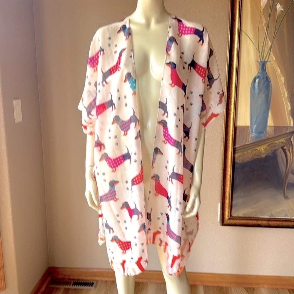 NEW Beige-Multi Dachshund Kimono Cover-Up ONE SIZE Fits 2-22 size Doxie